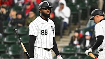 Los Dodgers tienen piezas para ofrecer a Chicago por Luis Robert
