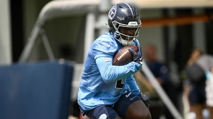 Jun 10, 2025; Nashville, TN, USA; Tennessee Titans running back Tyjae Spears (2) goes through running drills during minicamp at Nissan Stadium. Mandatory Credit: Steve Roberts-Imagn Images Jun 10, 2025; Nashville, TN, USA; Tennessee Titans running back Tyjae Spears (2) goes through running drills during minicamp at Nissan Stadium. Mandatory Credit: Steve Roberts-Imagn Images