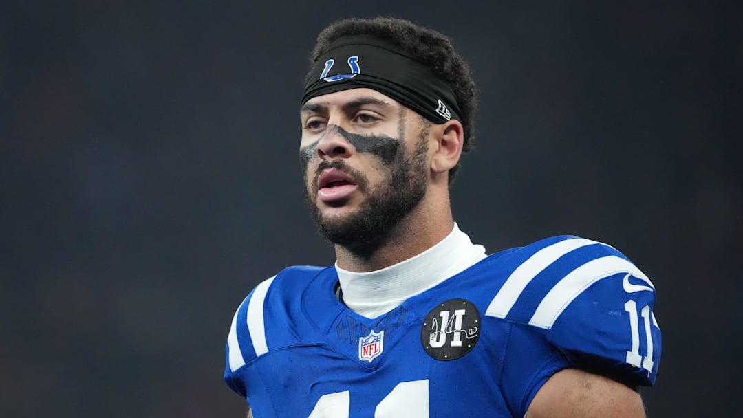 Wide receiver Michael Pittman Jr. (11)