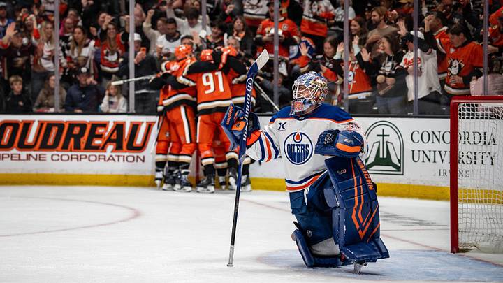 Apr 26, 2026; Anaheim, California, USA; Anaheim Ducks celebrate a goal while Edmonton Oilers goaltender Tristan Jarry (35) looks at the replay during the second period in game four of the first round of the 2026 Stanley Cup Playoffs at Honda Center. Mandatory Credit: Corinne Votaw-Imagn Images