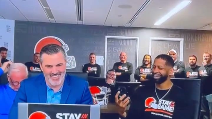 The Browns awaiting Judkins to pick up their call. 