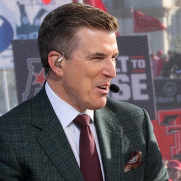 ESPN College GameDay host Rece Davis picked Notre Dame to win a close game against Pitt in Week 12.