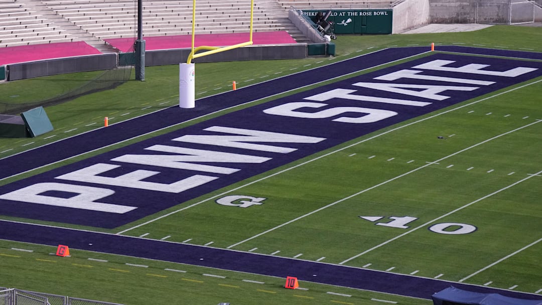 The Penn State Nittany Lions logo in the end zone before the Rose Bowl game