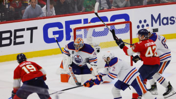 Edmonton Oilers goaltender Skinner Stuart (74) 