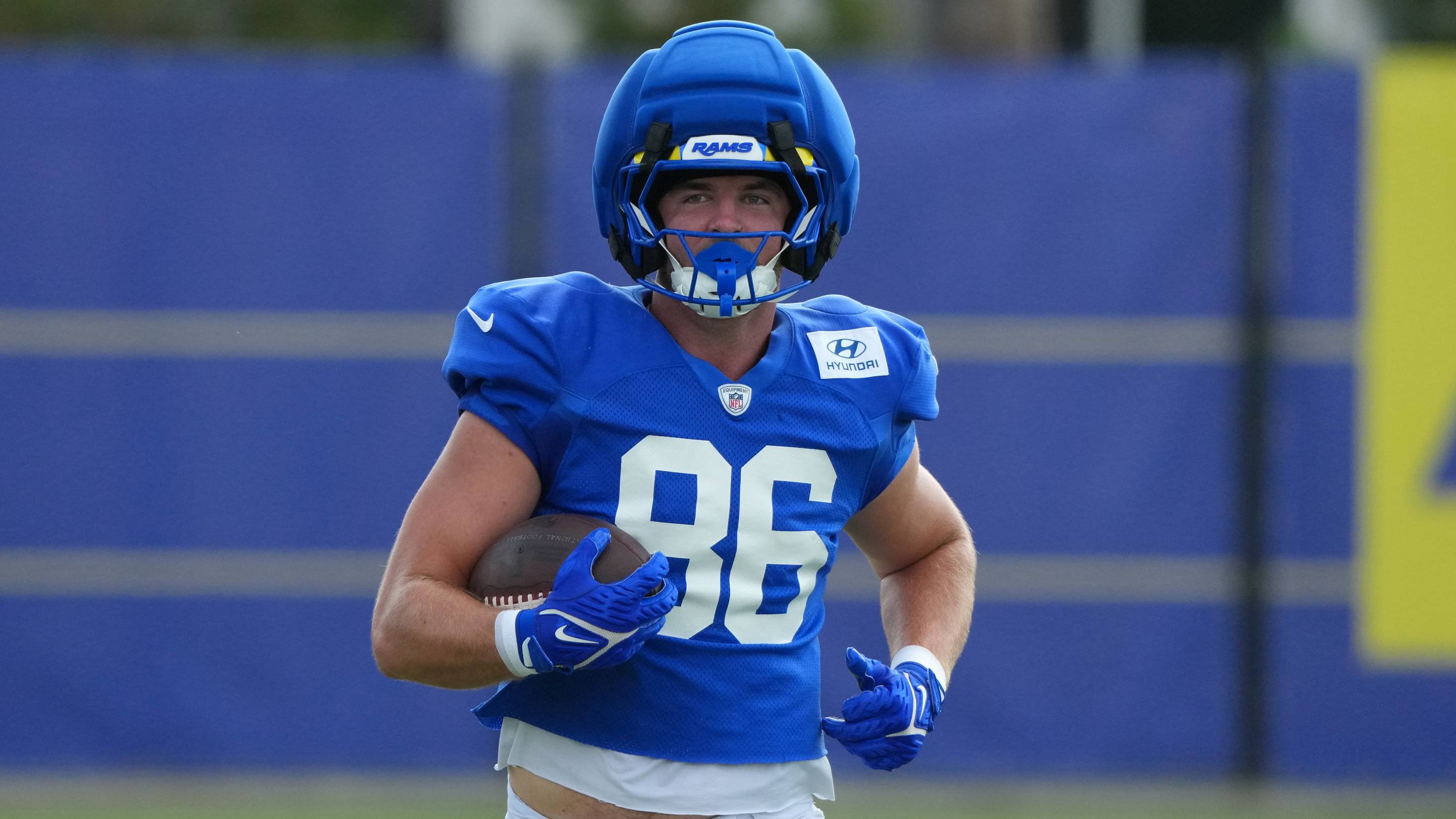 Rams Snap Counts: Max Klare Barely Sees Field Despite Clear Opportunity