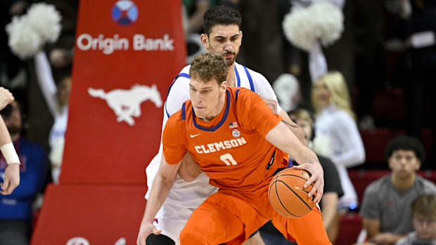 Clemson Tigers center Viktor Lakhin (0) looks to move the ball past SMU Mustangs center Samet Yigitoglu (24) during a game.