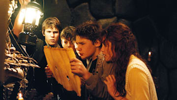 THE GOONIES - Why celebrate the spookiest time of the year for only 13 nights when you can celebrate for 31!? Freeform has expanded their annual Halloween programming event to "31 Nights of Halloween" bringing more thrills and chills to the entire month. From Oct. 1, the network will be invaded by everyoneÕs favorite witches, a murderous barber, out of control dinosaurs and everything else that goes bump in the night. (WARNER BROS.)
JOSH BROLIN, SEAN ASTIN, COREY FELDMAN, KERRI GREEN