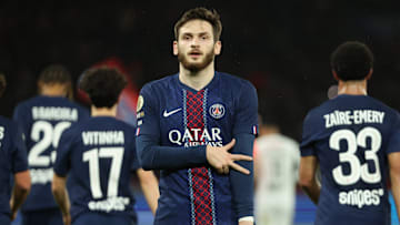 Khvicha Kvaratskhelia é um dos destaques do PSG
