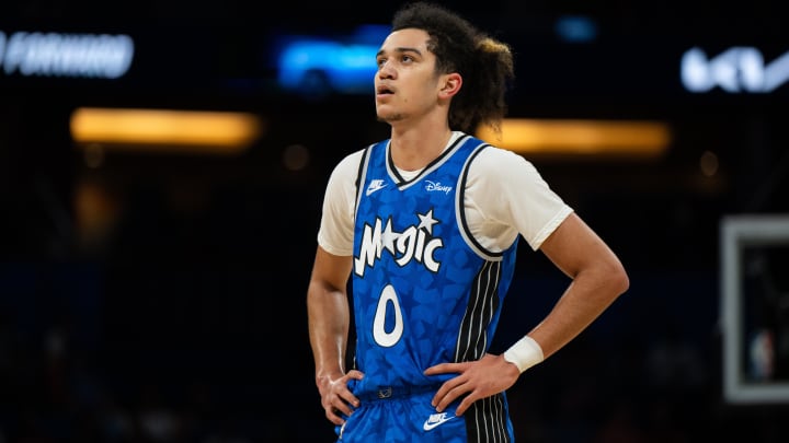 Orlando Magic guard Anthony Black (0) looks at the scoreboard during the game against the New York Knicks in the first quarter at KIA Center. 