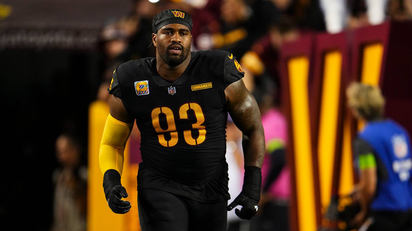 Grading a Bears-Commanders trade to reunite teammates on the D-line - Vimarsana News