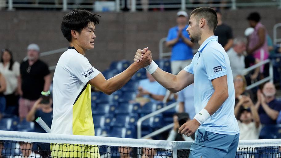 Michael Zheng fell to Arthur Gea in the third round of the U.S. Open.