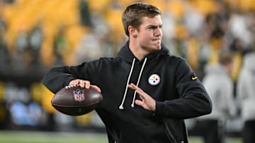 Pittsburgh Steelers quarterback Will Howard
