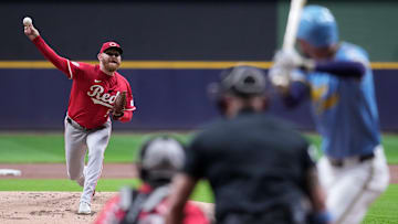 Cincinnati Reds v Milwaukee Brewers