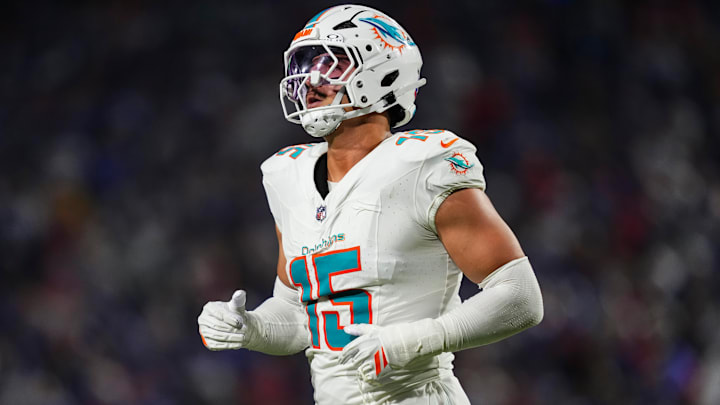 Miami Dolphins v Buffalo Bills
