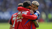 Der HSV steht mit einem Fuß in der Bundesliga.