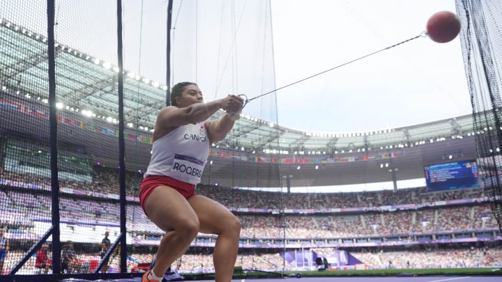 Camryn Rogers in hammer throw qualifying