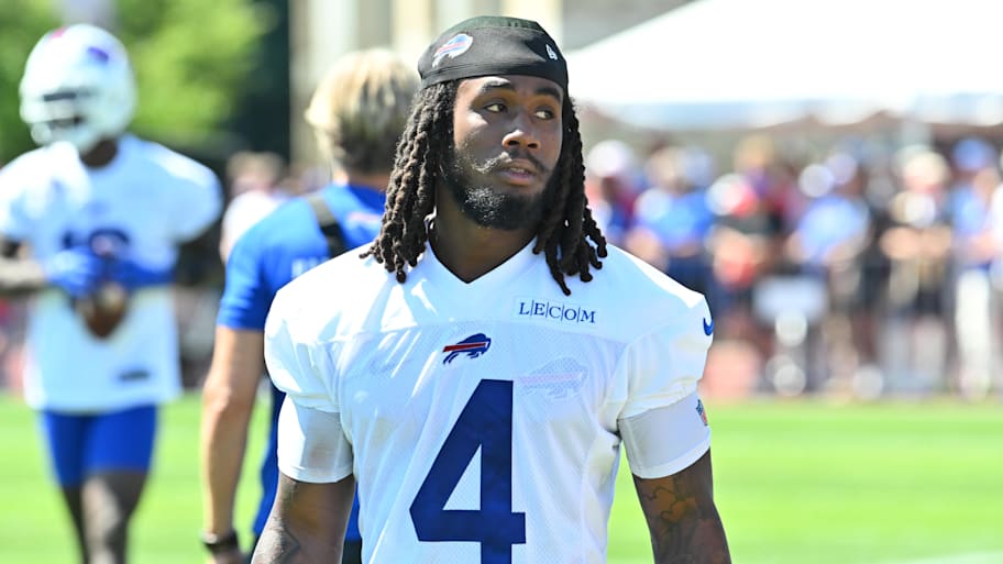 James Cook seems to be taking extreme measures to get a new contract from the Buffalo Bills. | Mark Konezny-Imagn Images