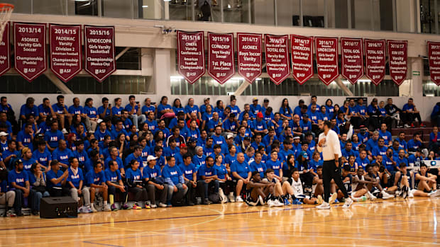 Jr. NBA Coaches Academy Clinic for 200 local coaches and physical education teachers offering coaching tools and best practices