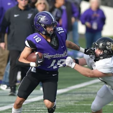 Fayetteville defeated Bentonville 22-16 to win the 2023 Arkansas AAA Class 7A high school football state championship at Little Rock's War Memorial Stadium. 