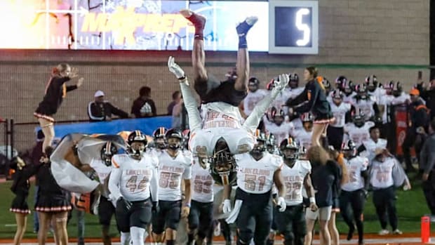 LakelandFootball2023.jpeg