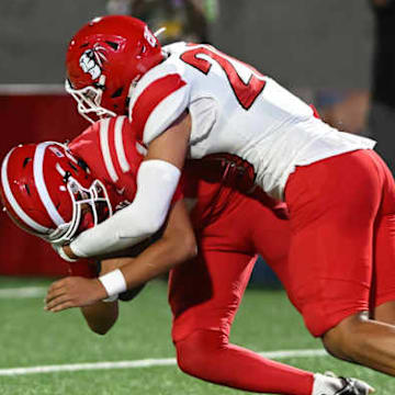 No. 10 Kahuku won a 31st Oahu league championship by defeating Kapolei in a thrilling OIA Open Division final.