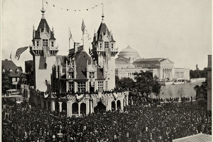 Crowds at the 1893 World's Columbian Exposition