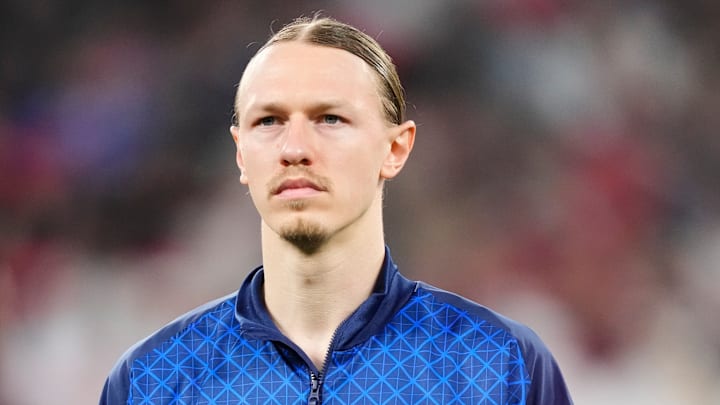 Matvey Safonov a été l'auteur d'une belle initiative. Matvey Safonov a été l'auteur d'une belle initiative.