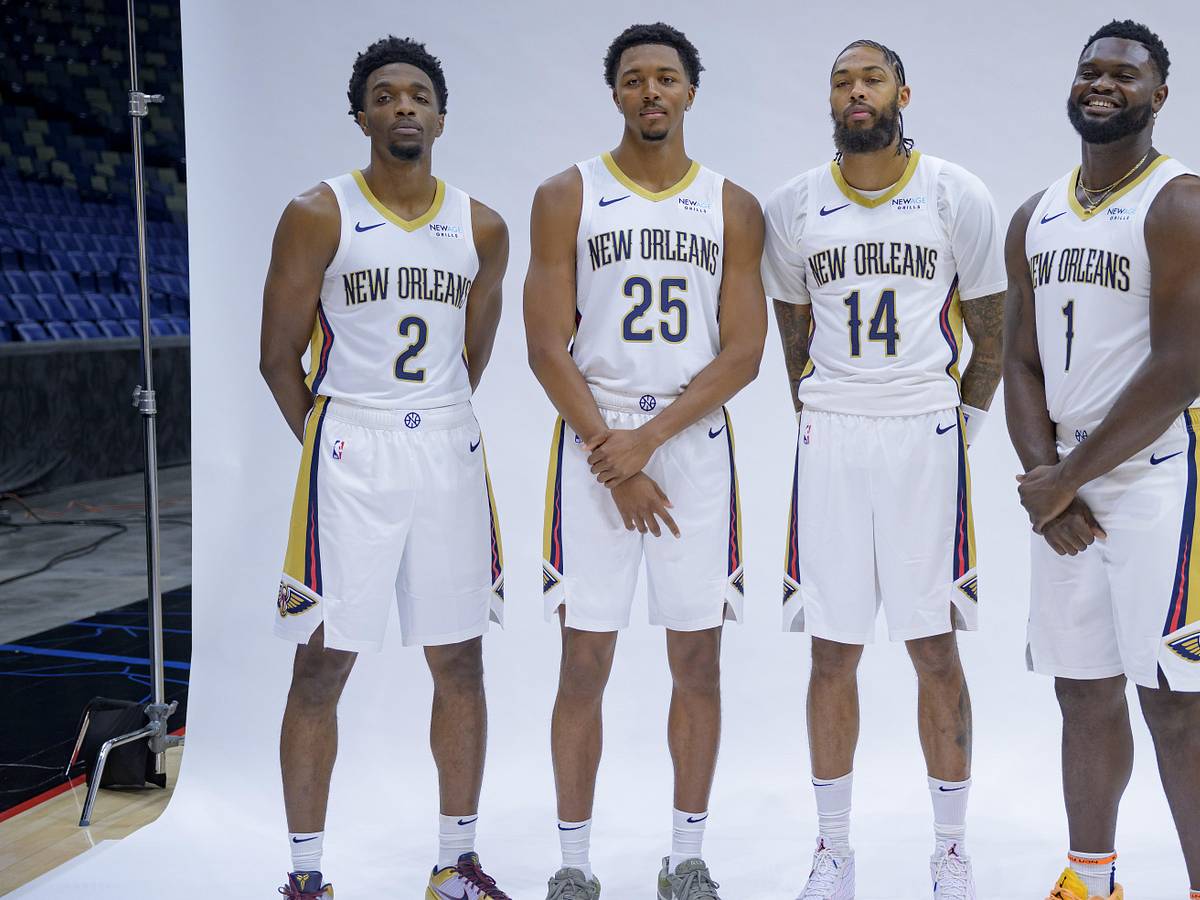 new orleans basketball roster