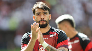 Paquetá fez sua estreia com derrota e vice-campeonato