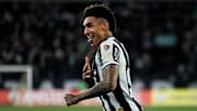 Igor Jesus vai atuar na Premier League