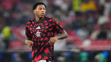 Gonzalo Plata vive momento conturbado no Flamengo após corte e advertência de Leonardo Jardim