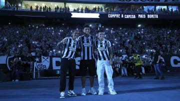 Allan, Igor Jesus e Thiago Almada, reforços do Botafogo