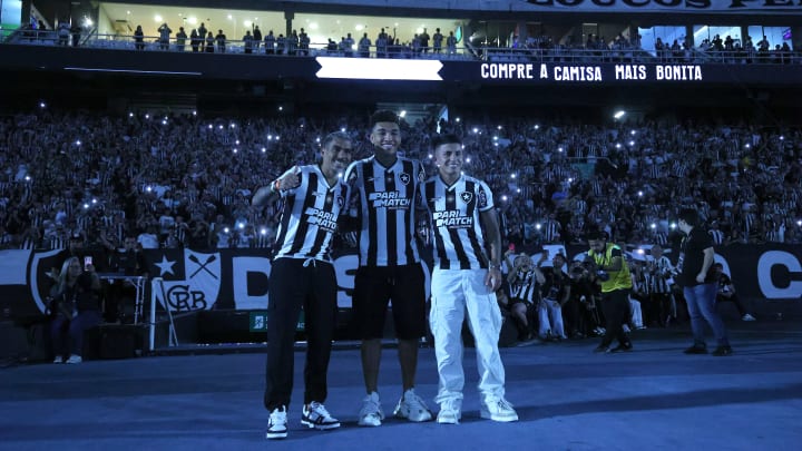 Allan, Igor Jesus e Thiago Almada, reforços do Botafogo