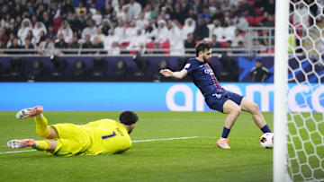 Kvaratskhelia abriu o placar