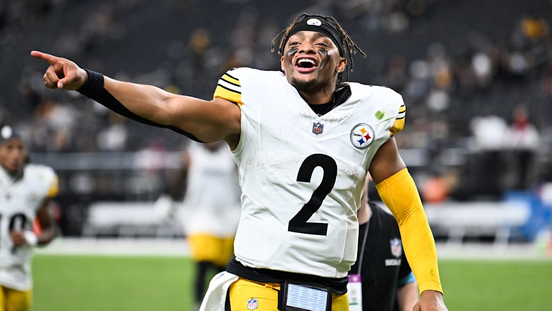 Pittsburgh Steelers v Las Vegas Raiders