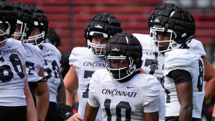 UC Bearcats hold a scrimmage at Nippert Stadium on Friday August 16, 2024. WR Jamoi Mayes on the field.