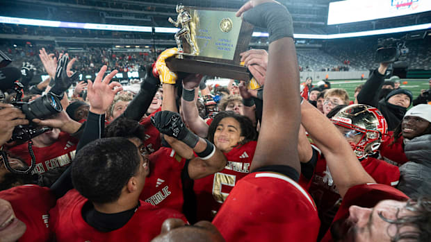 Nov 29, 2024; East Rutherford, NJ, USA; Bergen Catholic vs. Don Bosco in the NJSIAA Non-Public A football final at MetLife St