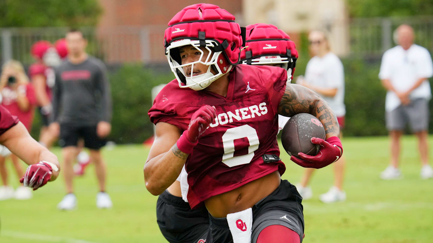 Going Into Michigan, Oklahoma RB Jaydn Ott 'In a Great Head Space' and 'Close to 100 Percent'