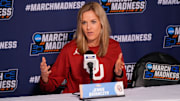 Oklahoma coach Jennie Baranczyk