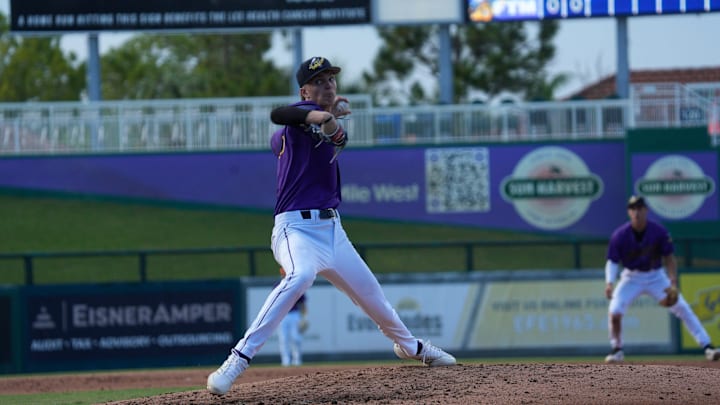 Dasan Hill of the Fort Myers Mighty Mussels pitches against the Dunedin Blue Jays at Hammond Stadium on Saturday, Aug. 2, 2025. The Mussels won 3-2 in extra innings.