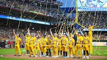 The Savannah Bananas played the Texas Tailgaters at Great American Ballpark 