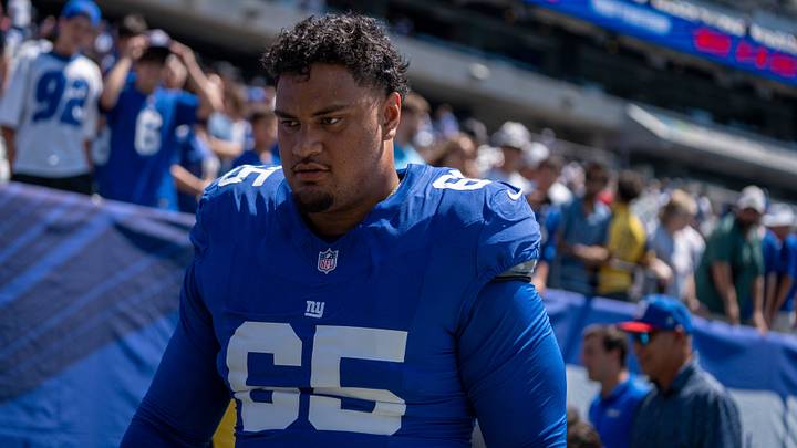 New York Giants offensive guard Francis Mauigoa (65) walks into the tunnel after warmups during a preseason opening game between the New York Giants and Minnesota Vikings on Saturday, Aug. 15, 2026, at MetLife Stadium in East Rutherford, NJ.