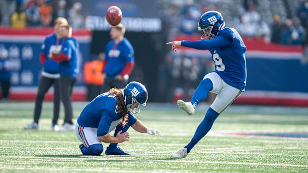 New York Giants place kicker Graham Gano New York Giants place kicker Graham Gano