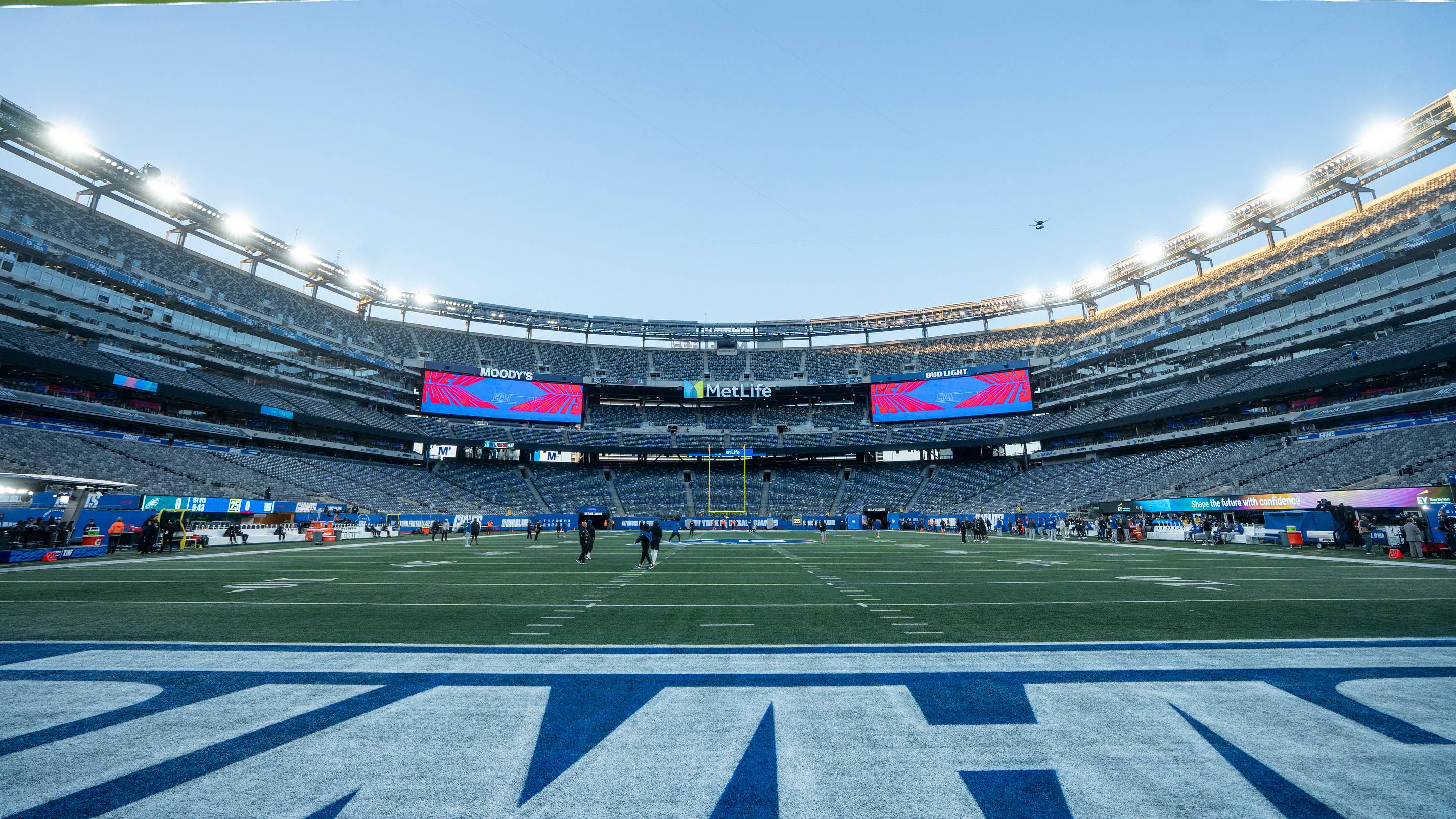 Giants-Cowboys Live Blog: Harbaugh's Debut Arrives on Opening Night