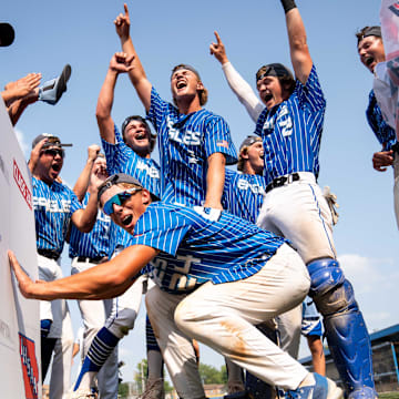 Underwood is back to defend its Class 2A Iowa high school state baseball championship.
