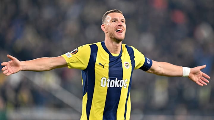 Fenerbahce v Anderlecht - UEFA Europa League Fenerbahce v Anderlecht - UEFA Europa League