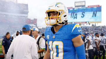 Los Angeles Chargers v Tennessee Titans