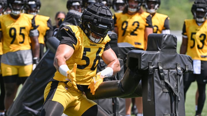 Jul 27, 2024; Latrobe, PA, USA; Pittsburgh Steelers linebacker Alex Highsmith (56) participates in drills during training camp at Saint Vincent College. Mandatory Credit: Barry Reeger-USA TODAY Sports