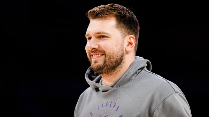 Houston Rockets v Los Angeles Lakers