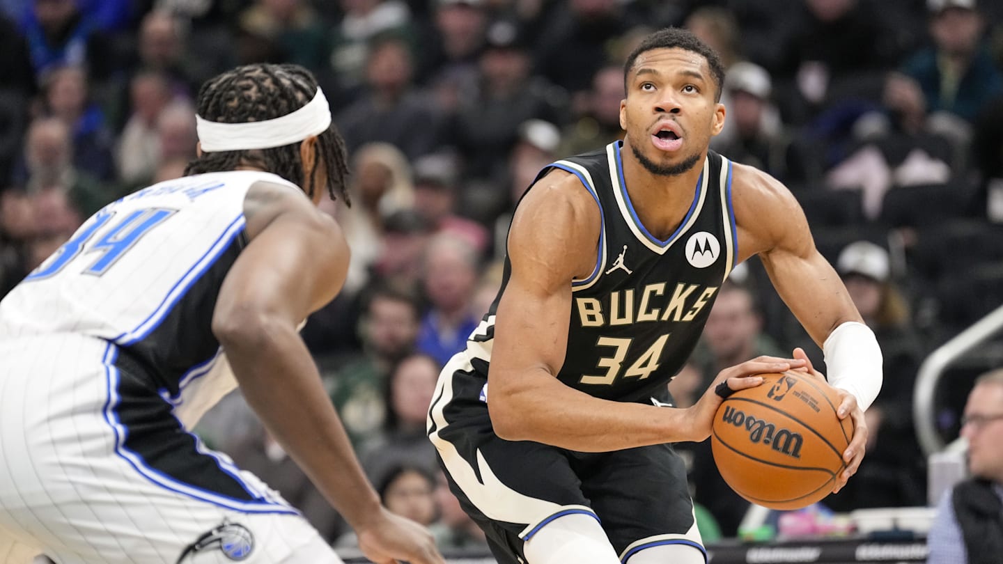 NBA Teams Reportedly Seek Giannis Antetokounmpo Trades Amid Rebuilds